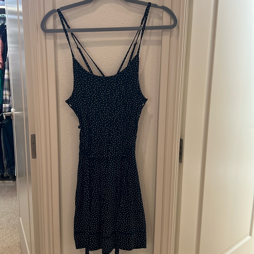 Abercrombie & Fitch mini dress in navy with details in white.  Size small